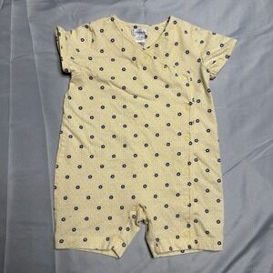 Threads Baby Romper 3-6 Months Floral‎ Yellow Daisies Kidcore